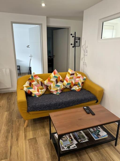 Joli Loft Apartment Ploërmel Екстериор снимка