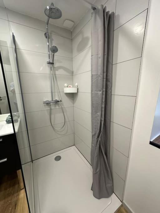Joli Loft Apartment Ploërmel Екстериор снимка